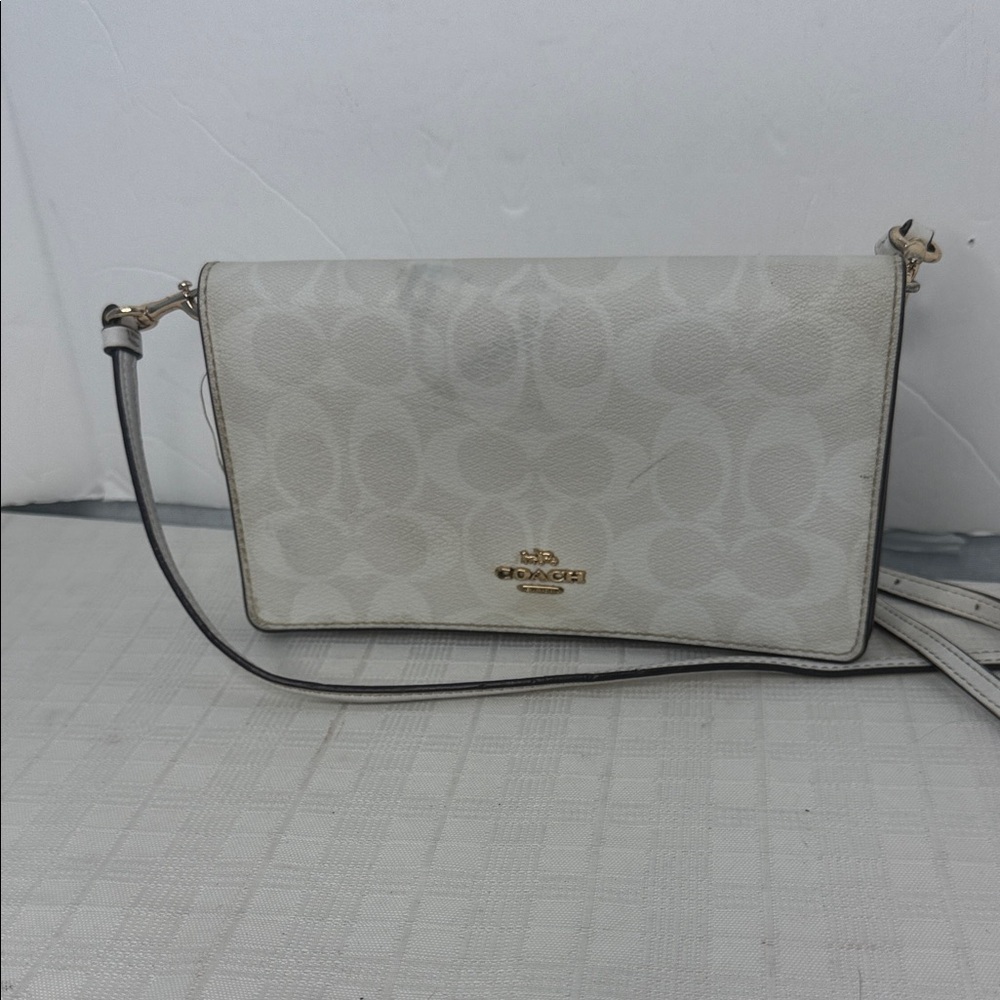 Coach Anna Foldover Clutch Crossbody Bag in Signature Canvas. - Picture 1 of 11